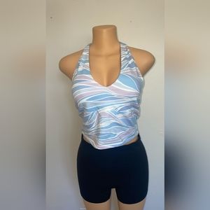 HOLLISTER CROP TOP MULTICOLOR SIZE L